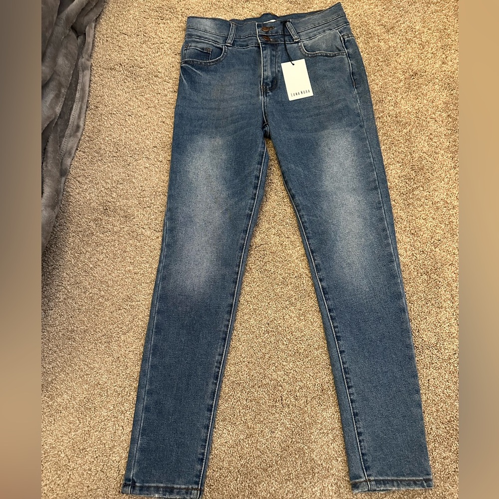 ❤️‍🔥2/$20❤️‍🔥NWT Blue Jeans Size 4